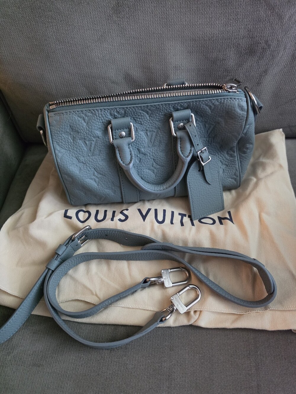 Louis Vuitton Keepall Bandouliere 25 In Misty Lake Green